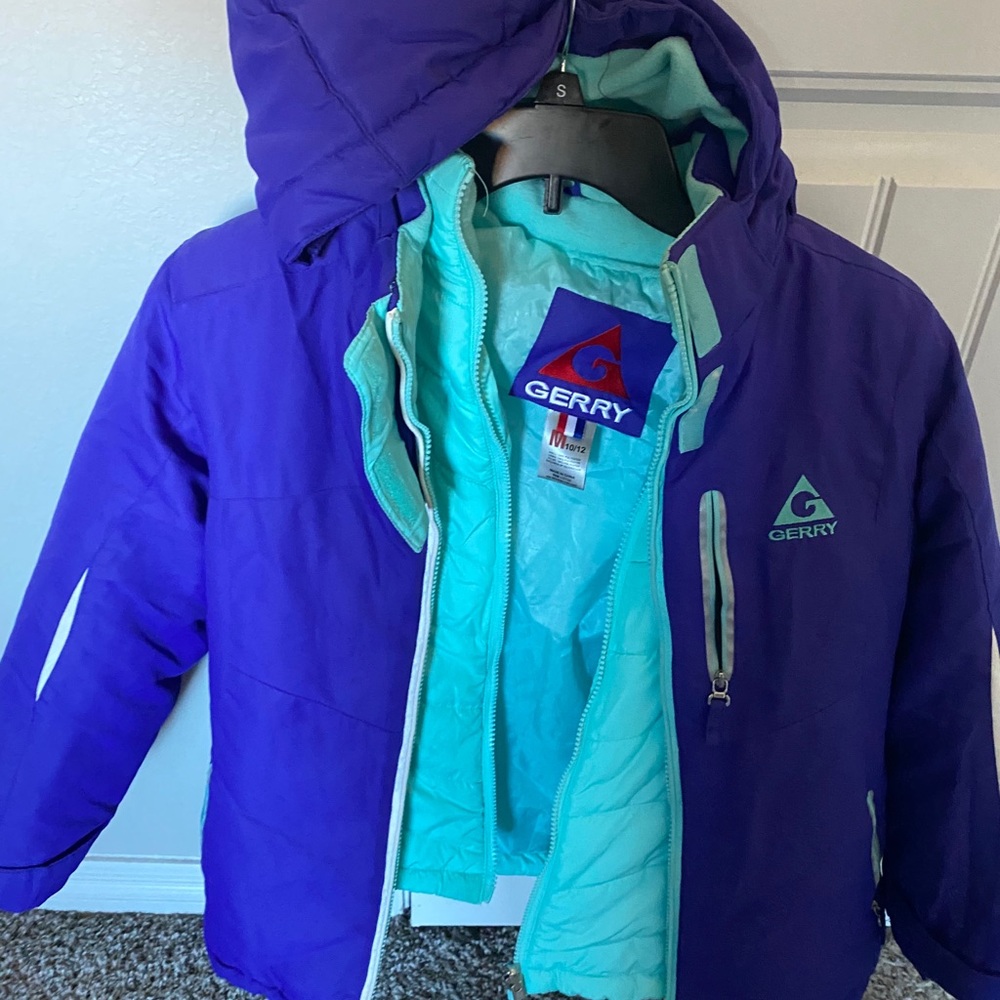 Snow jacket - Picture 2 of 2